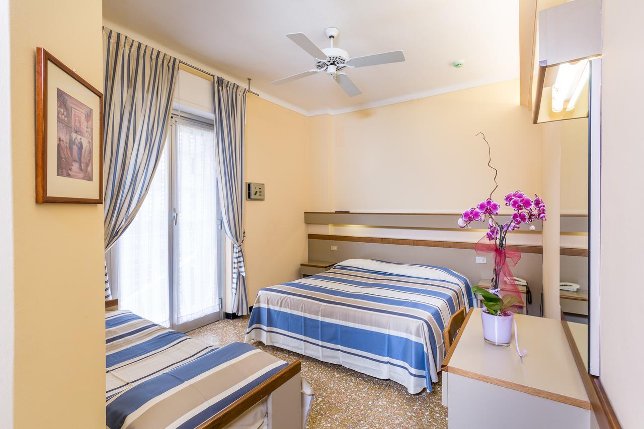 Hotel Villa Delibera Varazze Pokój zdjęcie